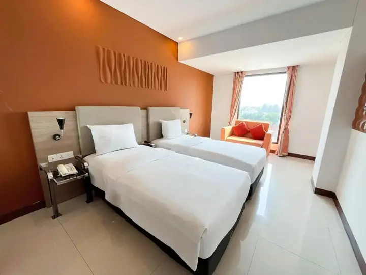 Чиребон: Verse Hotel Cirebon