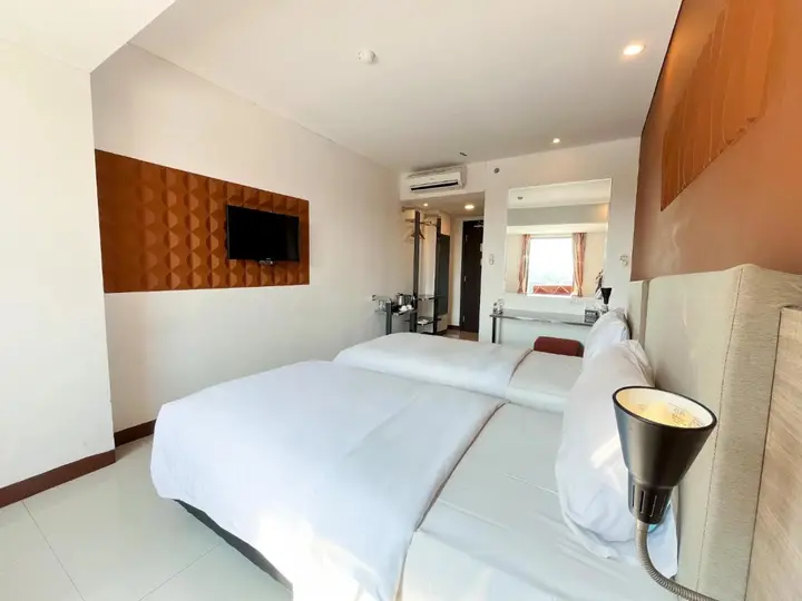 Чиребон: Verse Hotel Cirebon