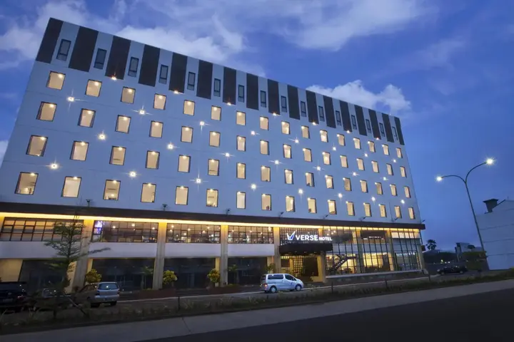 Чиребон: Verse Hotel Cirebon