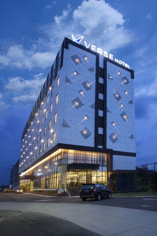 Чиребон: Verse Hotel Cirebon