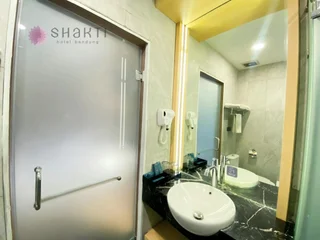 Бандунг: Shakti Hotel Bandung