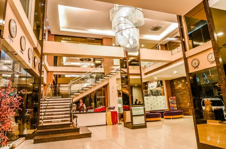 Бандунг: El Cavana Hotel