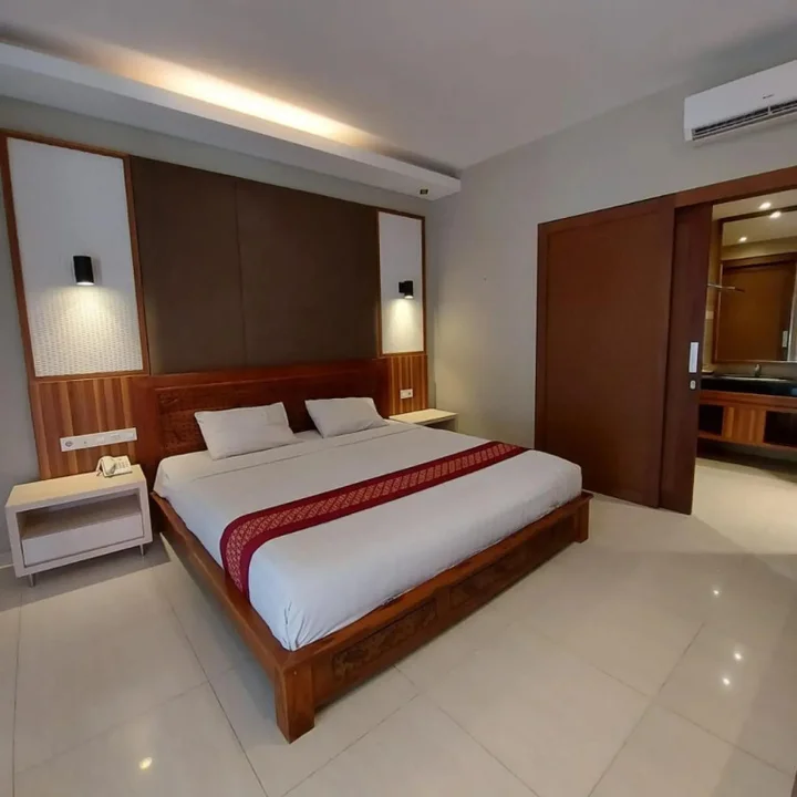 Батуретно: Queen of The South Resort
