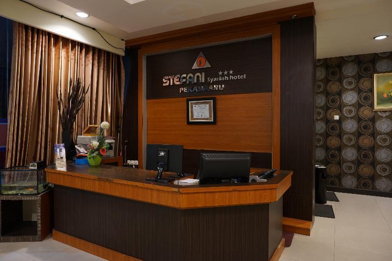 Пеканбару: OYO 1161 Stefani City Hotel