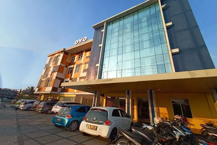 Пеканбару: OYO 1161 Stefani City Hotel