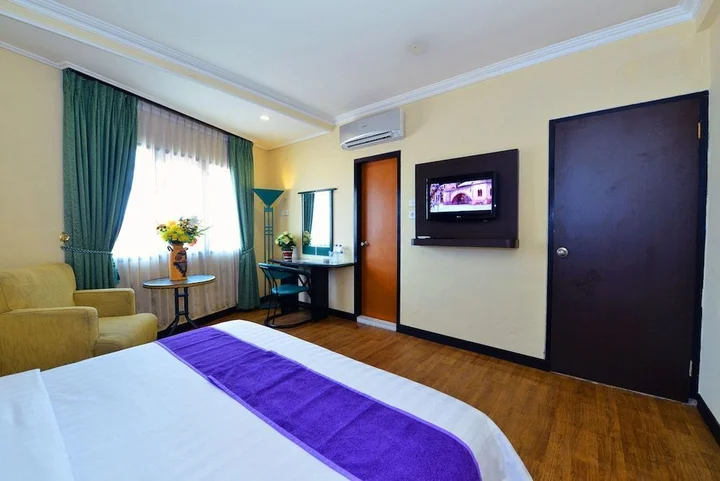 Сурабая: ZEN Rooms Kalimas KH Mas Mansyur