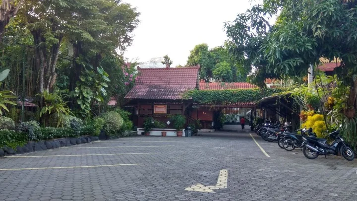Депок: Paku Mas Hotel