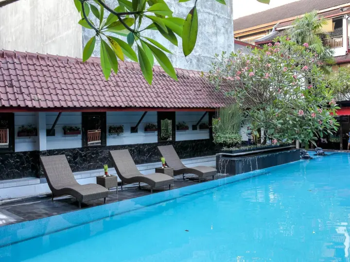 Депок: Paku Mas Hotel