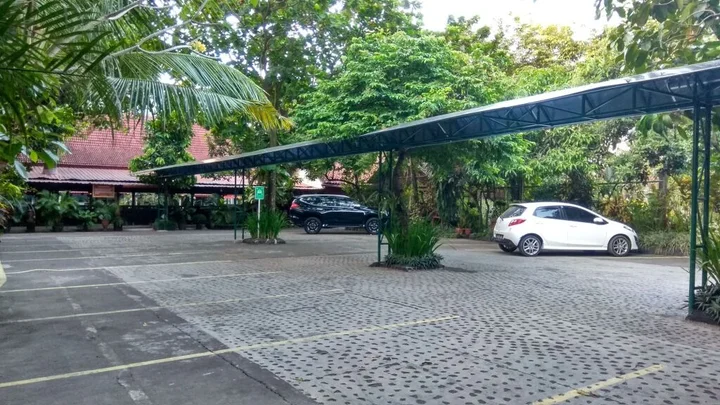 Депок: Paku Mas Hotel