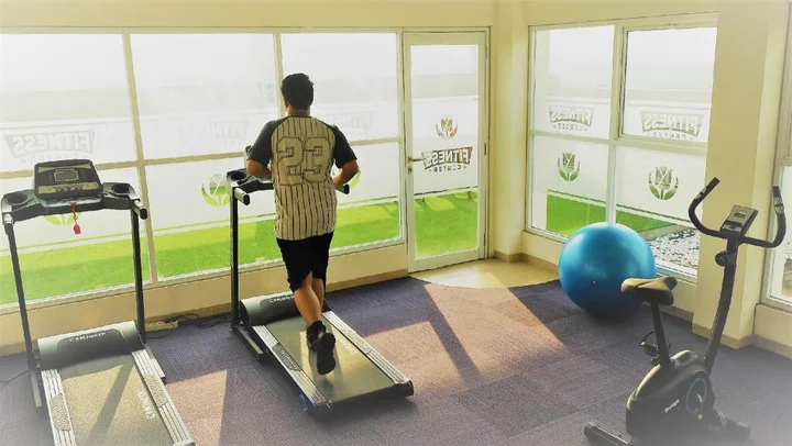 Тангеранг: Golden Tulip Essential Tangerang