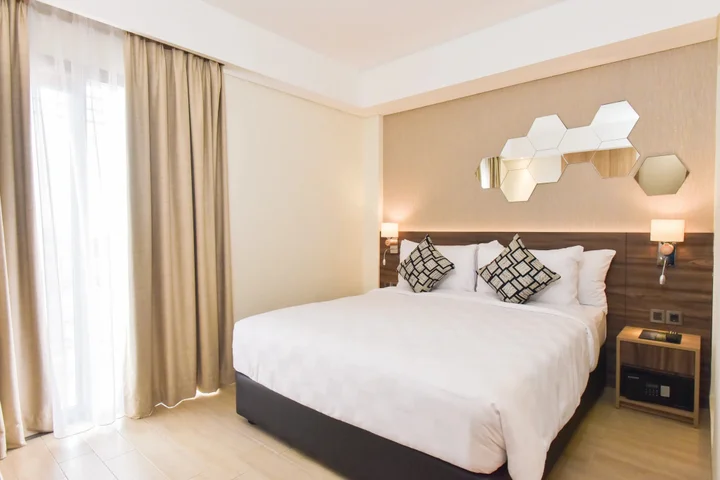Тангеранг: Golden Tulip Essential Tangerang