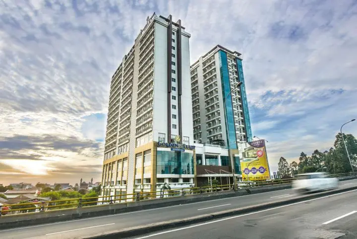 Тангеранг: Golden Tulip Essential Tangerang