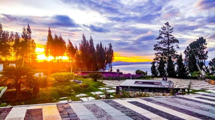 Озеро Тоба: Taman Simalem Resort
