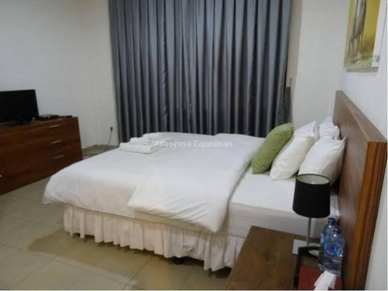 Депок: Arthayasa Guest House