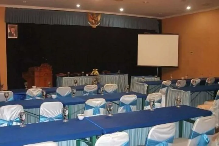 Семаранг: New Siliwangi Hotel & Restaurant