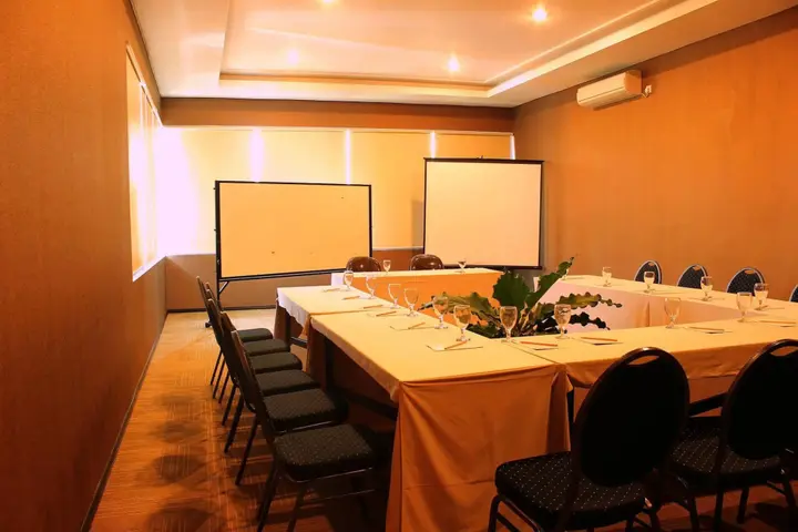 Маланг: eL Hotel Malang
