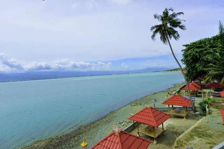 Палу: Amazing Beach Resort - Palu
