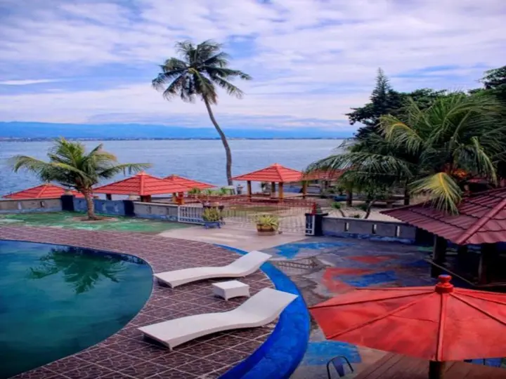 Палу: Amazing Beach Resort - Palu