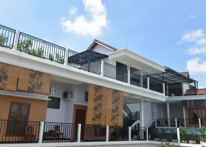Маланг: Malang Hill Gallery & Homestay