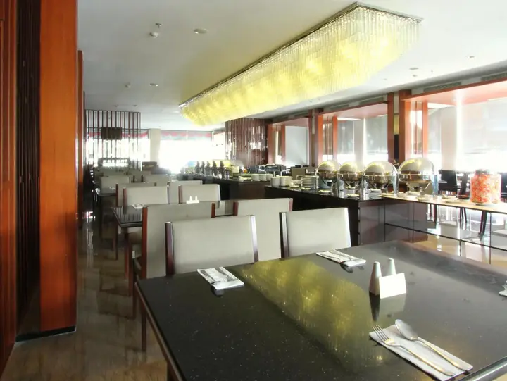 Бандунг: Mitra Hotel Bandung
