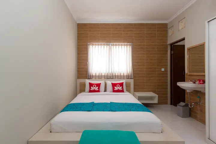 Беноа: Отель ZEN Rooms Nusa Dua Fiesta