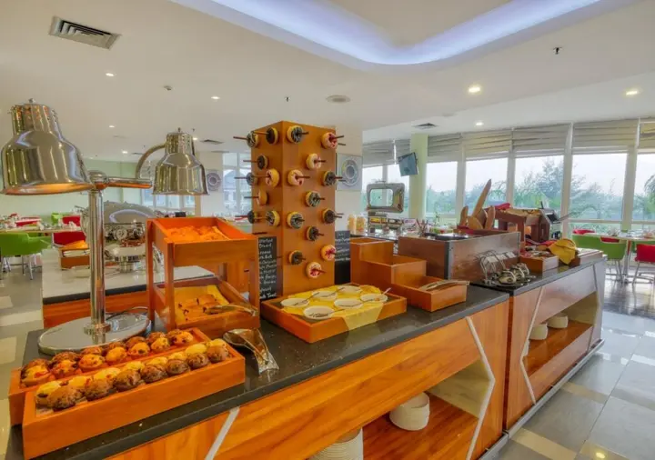 Остров Пеньенгат: Grand Lagoi Hotel Bintan