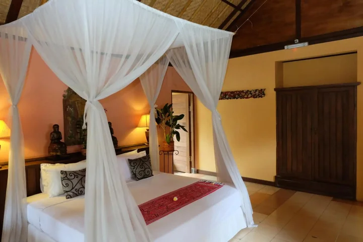 Табанан: Puri Taman Sari Hotel