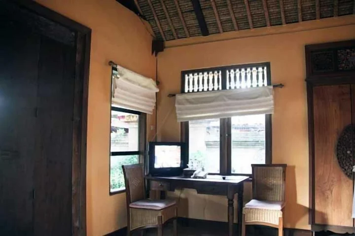 Табанан: Puri Taman Sari Hotel
