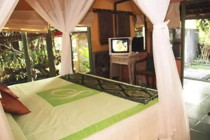 Табанан: Puri Taman Sari Hotel