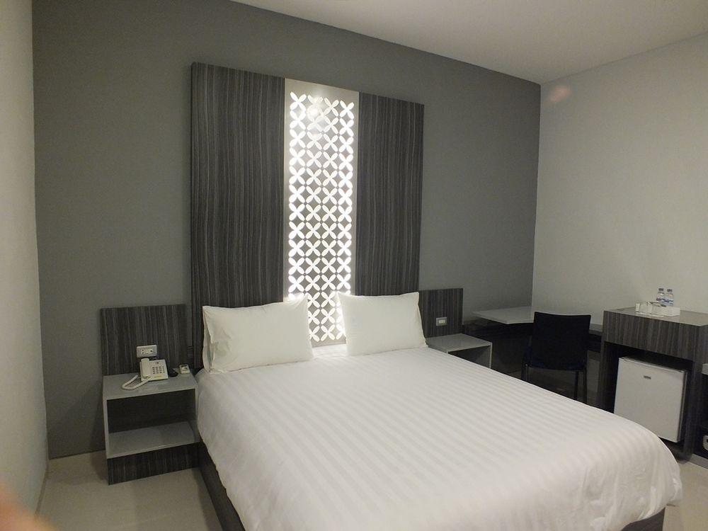 Семаранг: Studio Inn & Suites