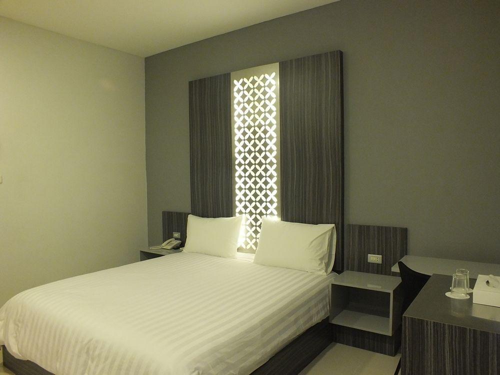 Семаранг: Studio Inn & Suites