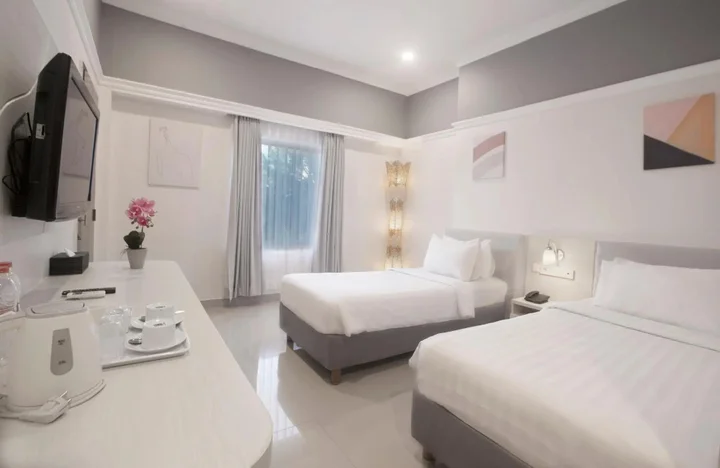 Чиребон: Grand Tryas Hotel