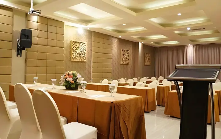Маланг: De'Boutique Style Hotel Malang