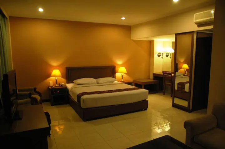 Суракарта: Riyadi Palace Hotel
