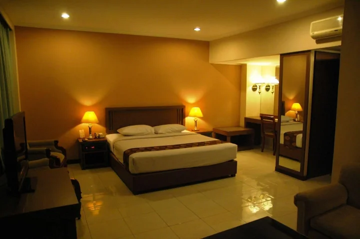 Суракарта: Riyadi Palace Hotel
