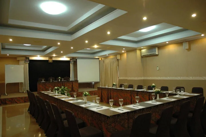 Суракарта: Riyadi Palace Hotel