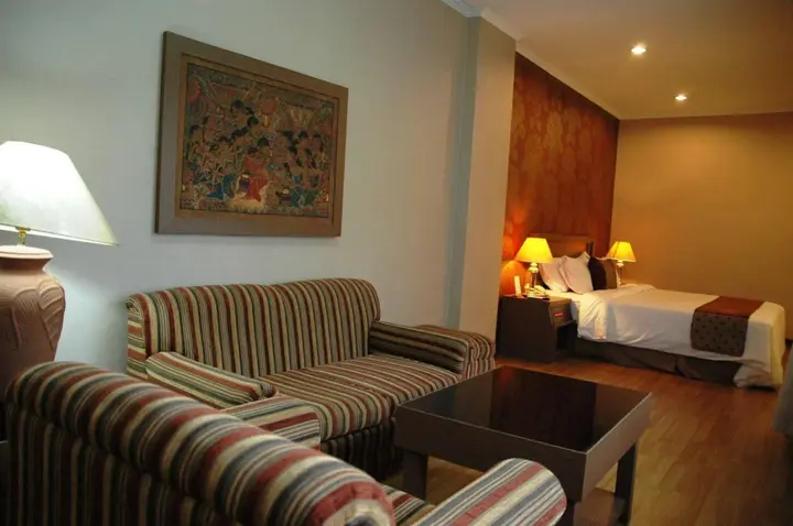 Суракарта: Riyadi Palace Hotel