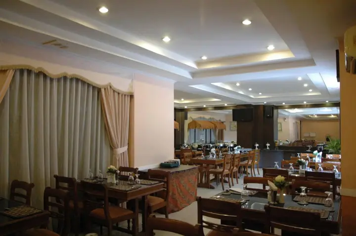 Суракарта: Riyadi Palace Hotel