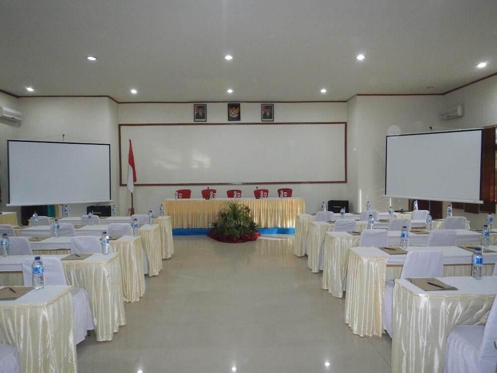 Соронг: Luxio Hotel Sorong