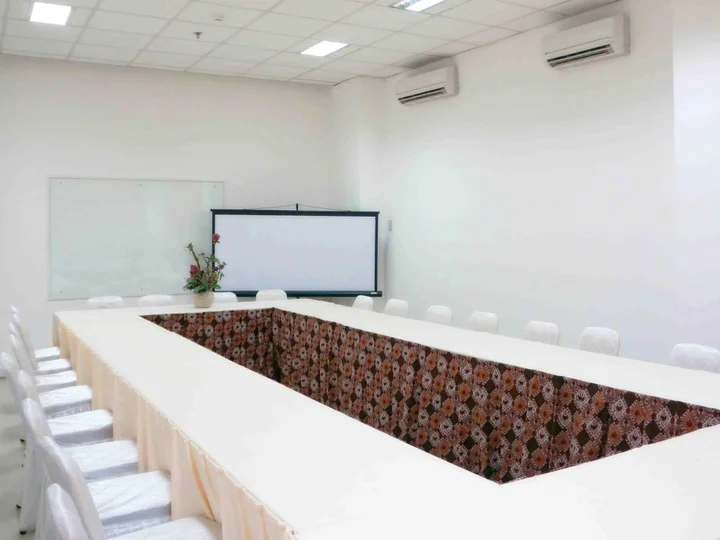 Джакарта: Win Hotel Blok M