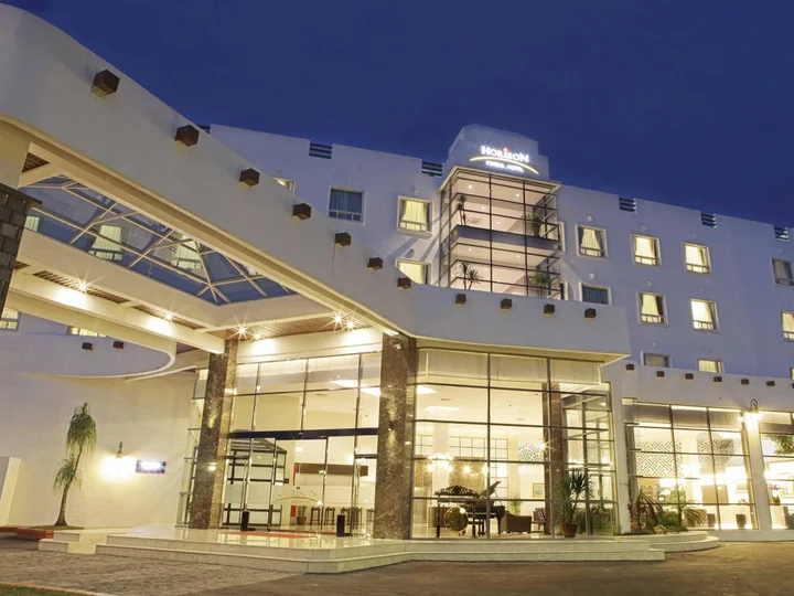 Серанг: Forbis Hotel