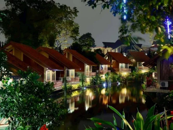 Бандунг: Ahadiat Hotel & Bungalow