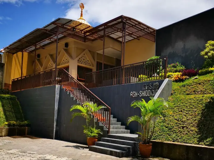 Бандунг: Ahadiat Hotel & Bungalow