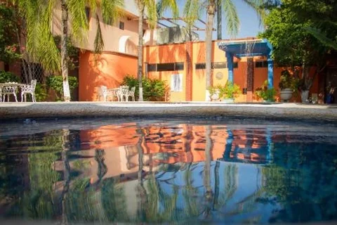 Беноа: Bali Royal Suites Hotel