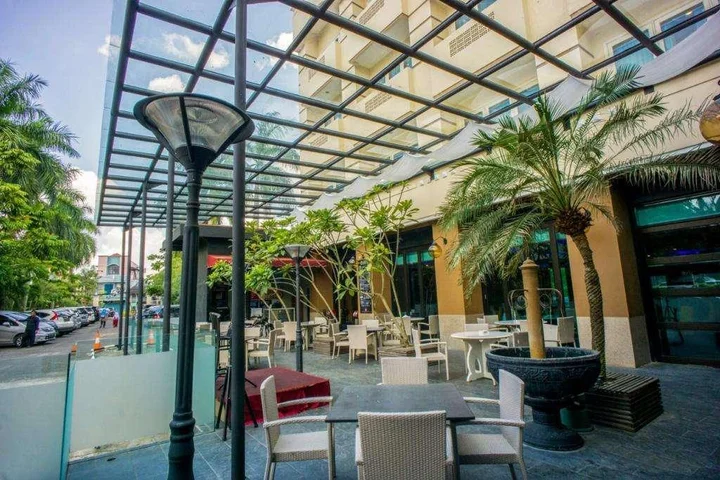 Самаринда: Hotel Bumi Senyiur