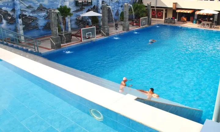 Самаринда: Hotel Bumi Senyiur