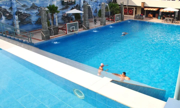 Самаринда: Hotel Bumi Senyiur