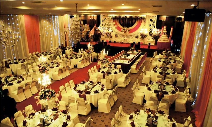 Самаринда: Hotel Bumi Senyiur