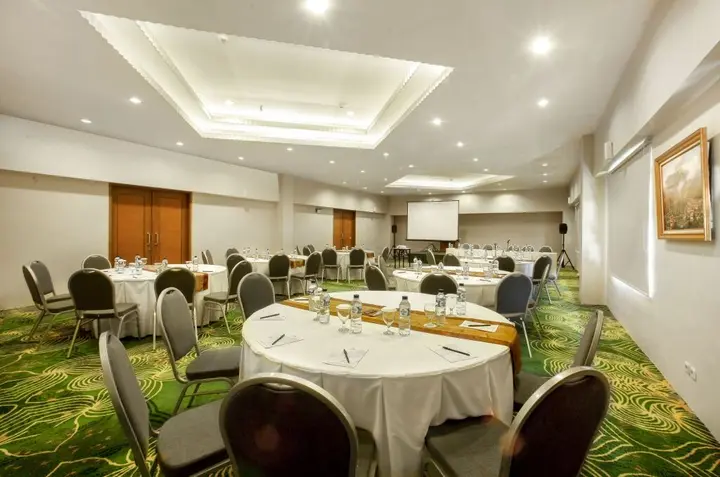 Чипанас: Puncak Pass Resort