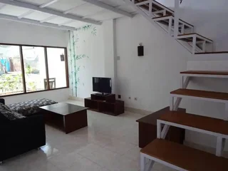 Гили Траванган: Villa Bintang